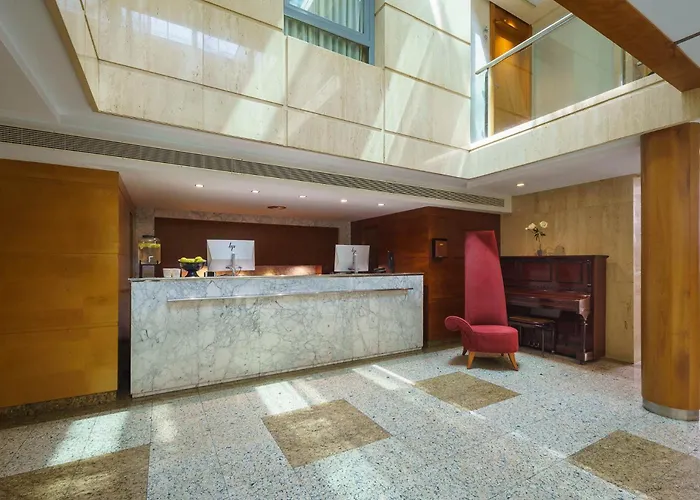 Hotel: Torreluz Senior